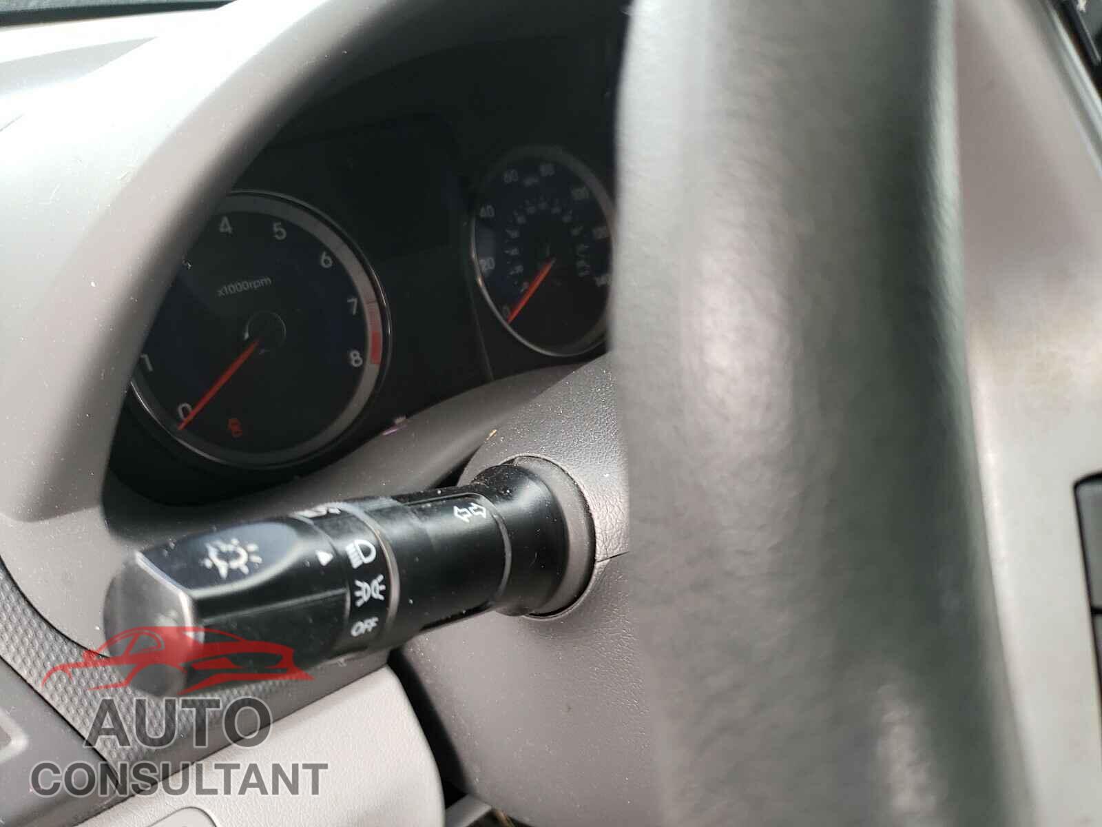 HYUNDAI ACCENT 2017 - KMHCT4AE5HU336345