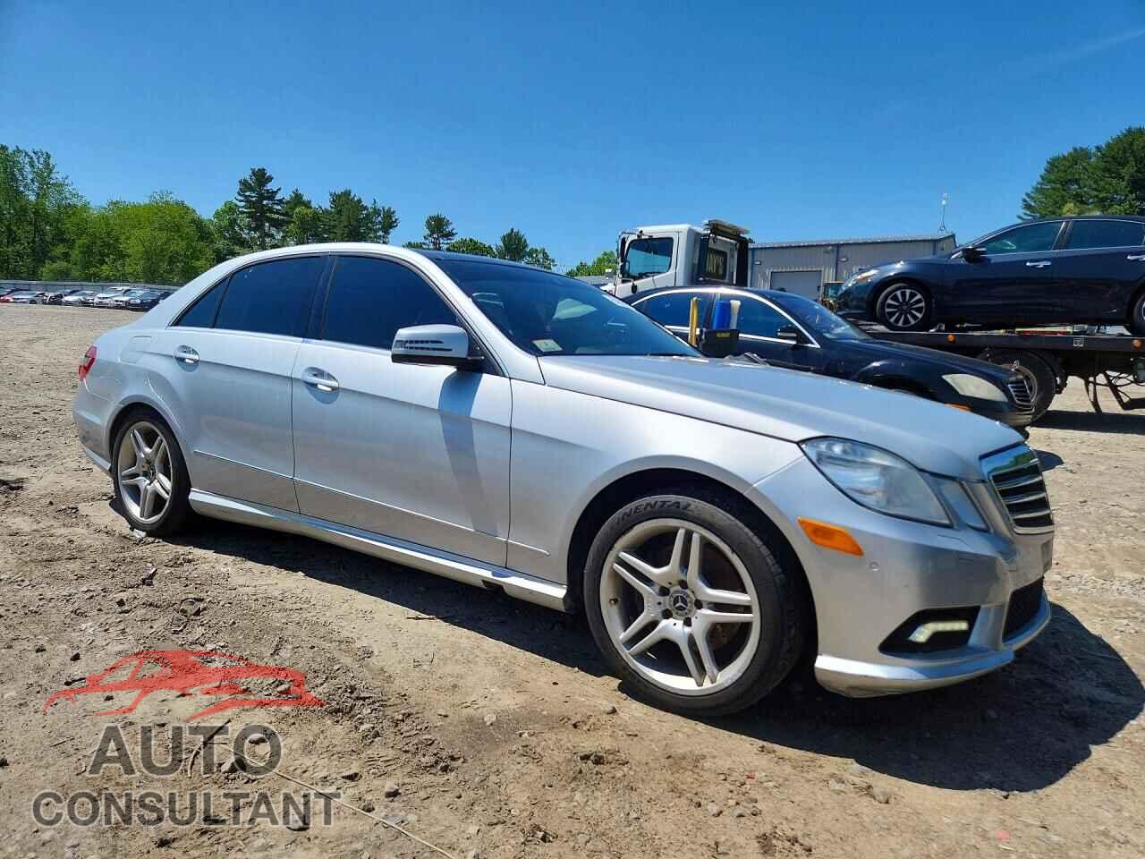 MERCEDES-BENZ E-CLASS 2011 - WDDHF8HB2BA352215