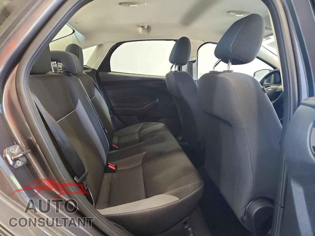 FORD FOCUS 2013 - 1FADP3E27DL187689