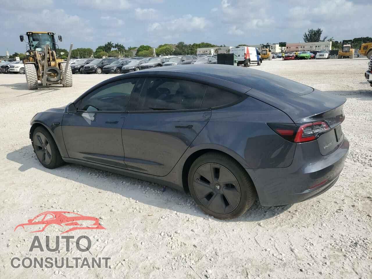 TESLA MODEL 3 2021 - 5YJ3E1EB0MF979685