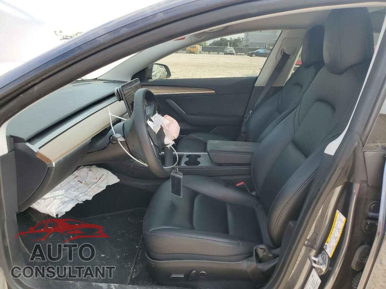 TESLA MODEL 3 2021 - 5YJ3E1EB0MF979685