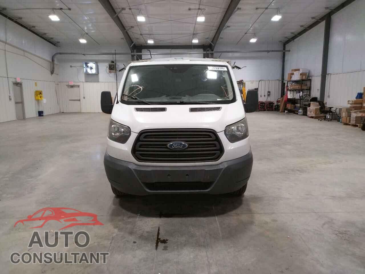 FORD TRANSIT 2016 - 1FTYR1YMXGKA44897