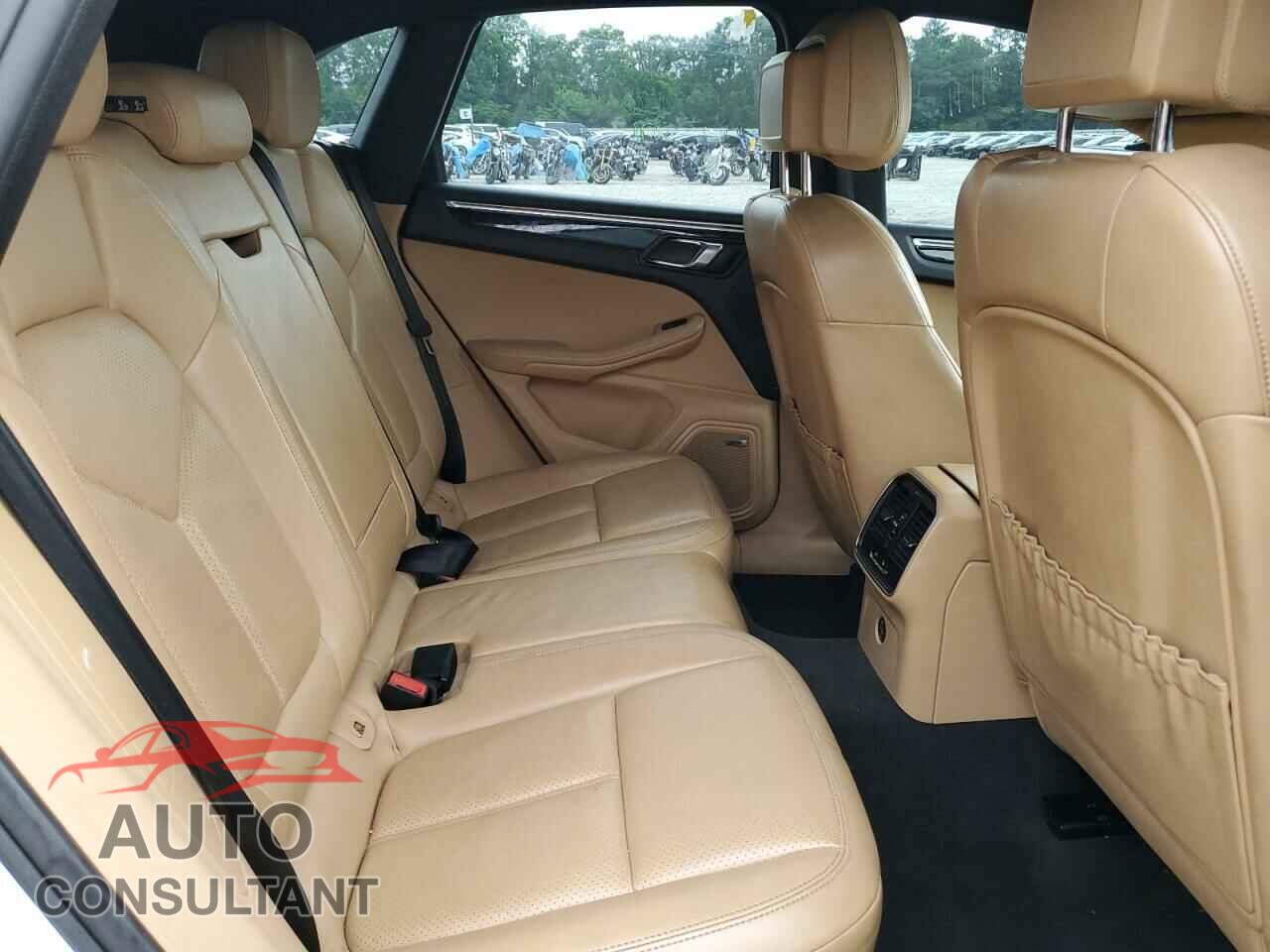 PORSCHE MACAN 2017 - WP1AA2A54HLB09187