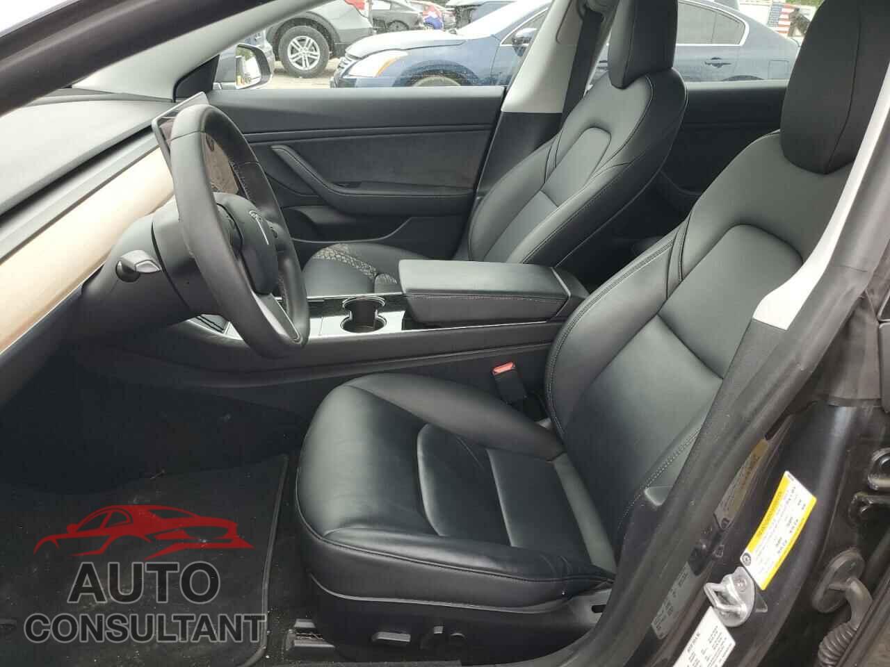 TESLA MODEL 3 2020 - 5YJ3E1EB7LF666745