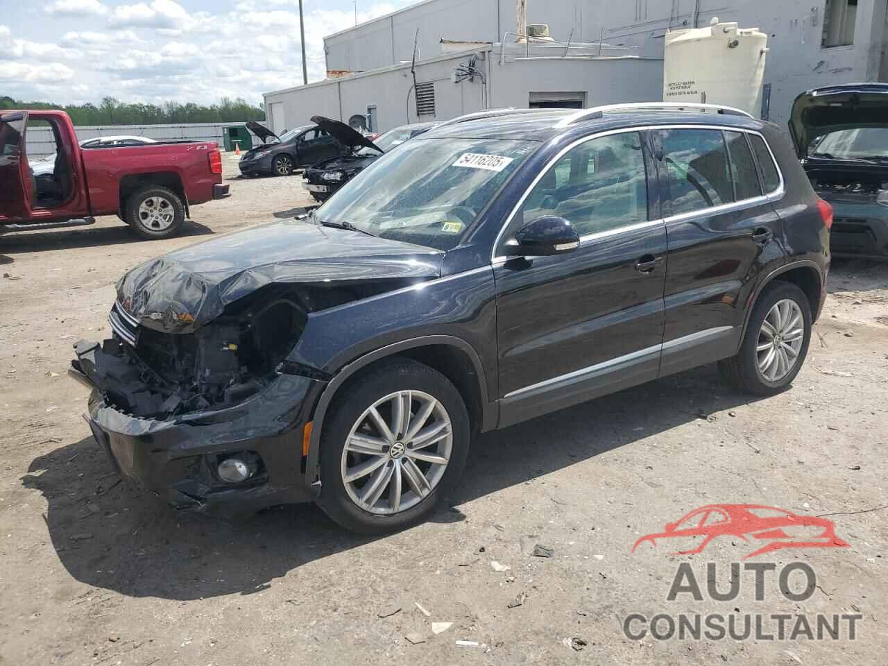 VOLKSWAGEN TIGUAN 2016 - WVGBV7AX4GW530926