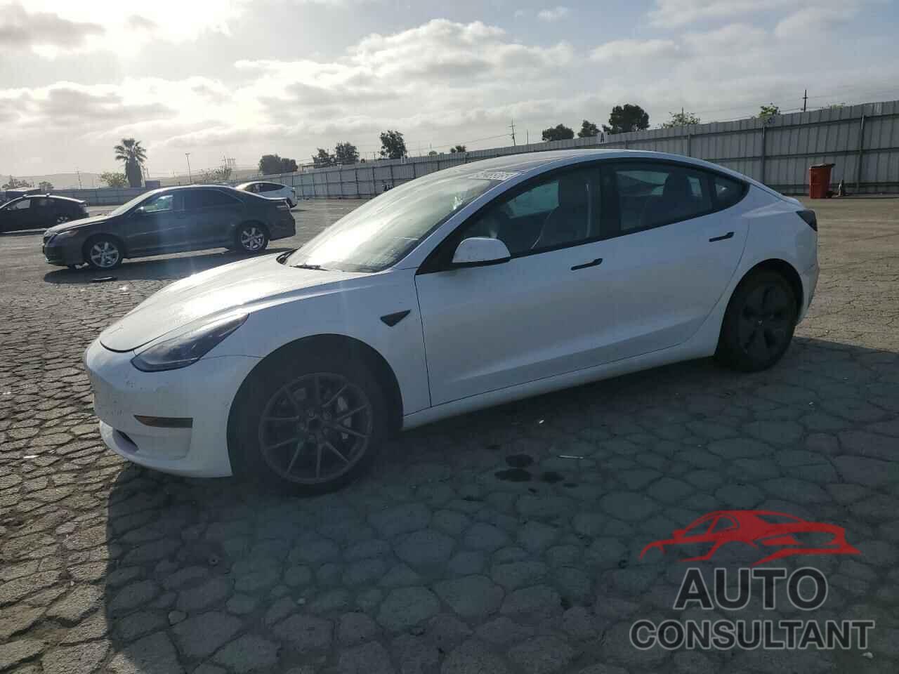 TESLA MODEL 3 2022 - 5YJ3E1EA2NF290515