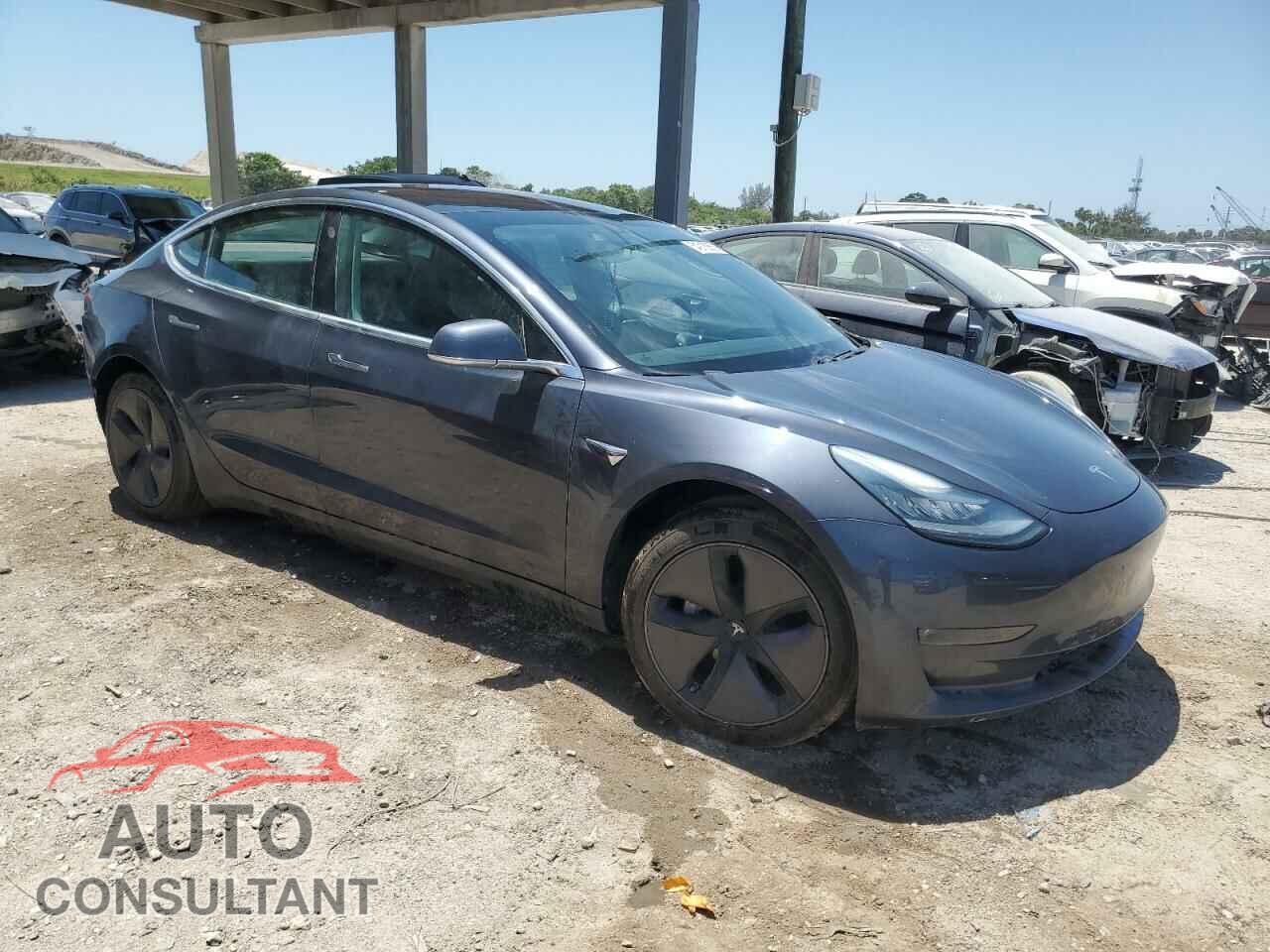 TESLA MODEL 3 2018 - 5YJ3E1EA9JF044636