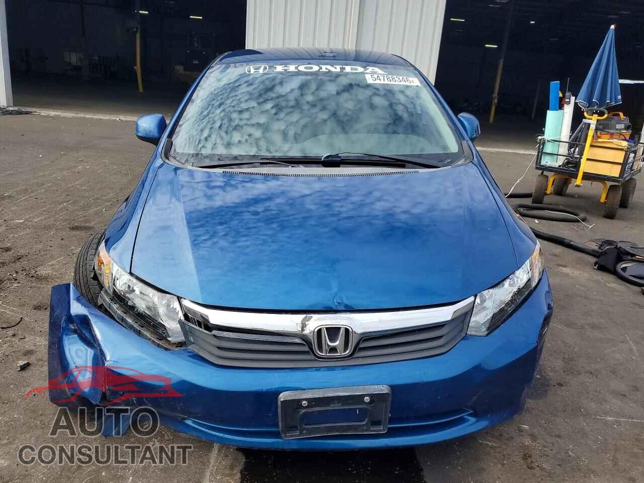 HONDA CIVIC 2012 - 2HGFB2F52CH558680