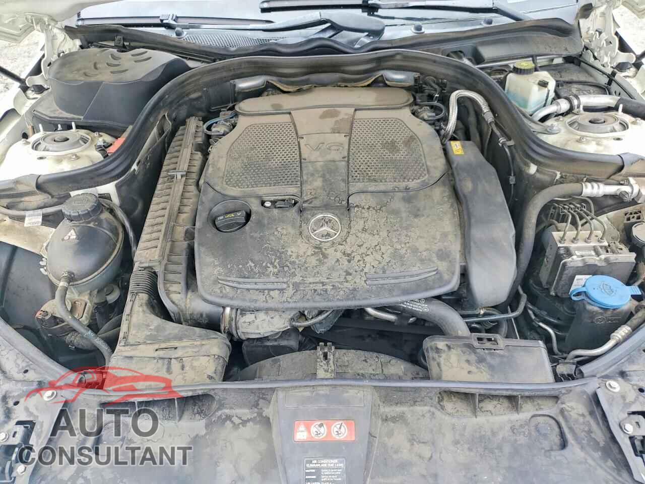 MERCEDES-BENZ E-CLASS 2012 - WDDHF5KB6CA579805