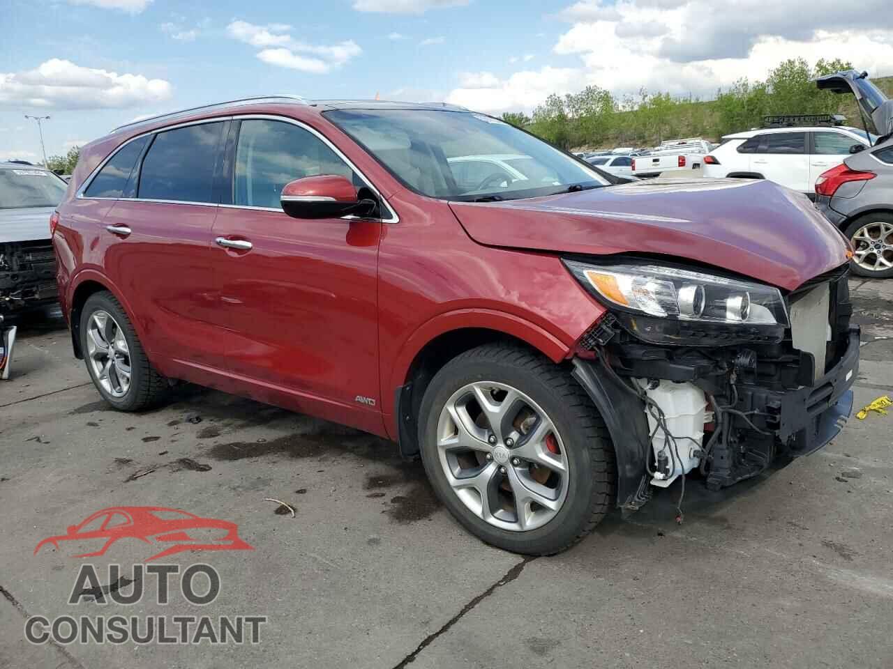 KIA SORENTO 2017 - 5XYPKDA52HG337219