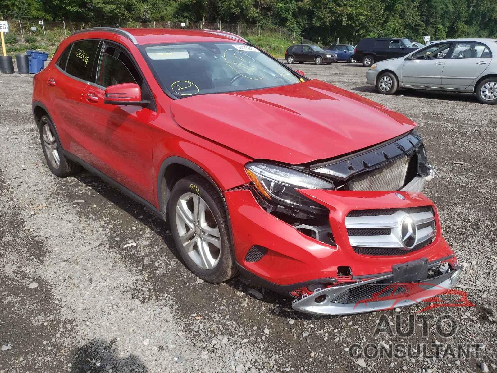 MERCEDES-BENZ GLA-CLASS 2016 - WDCTG4GB7GJ264287