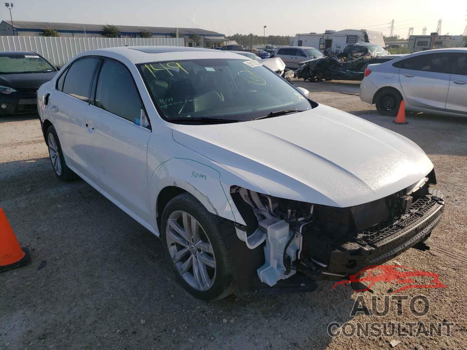 VOLKSWAGEN PASSAT 2019 - 1VWLA7A39KC000539