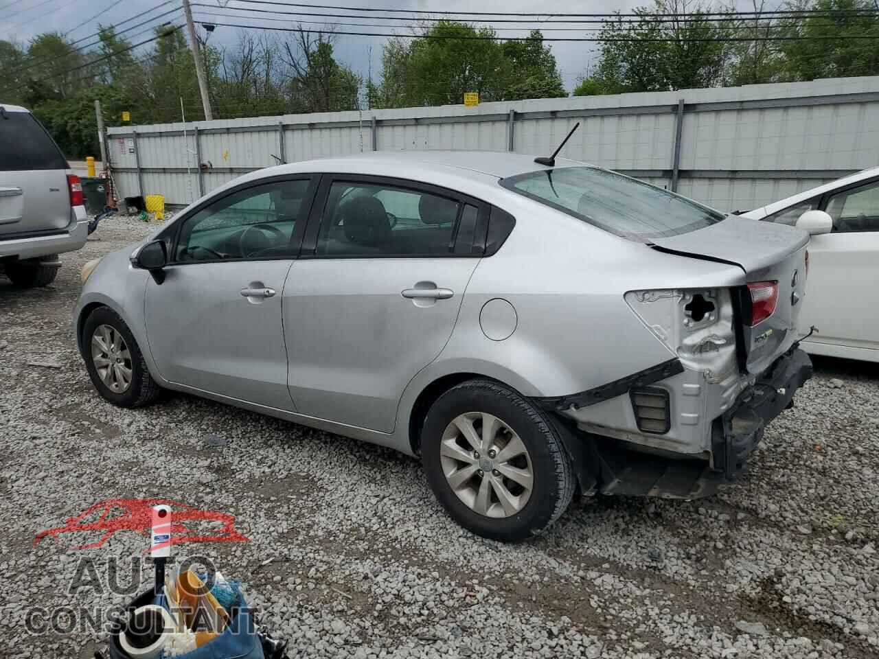KIA RIO 2015 - KNADN4A33F6444981
