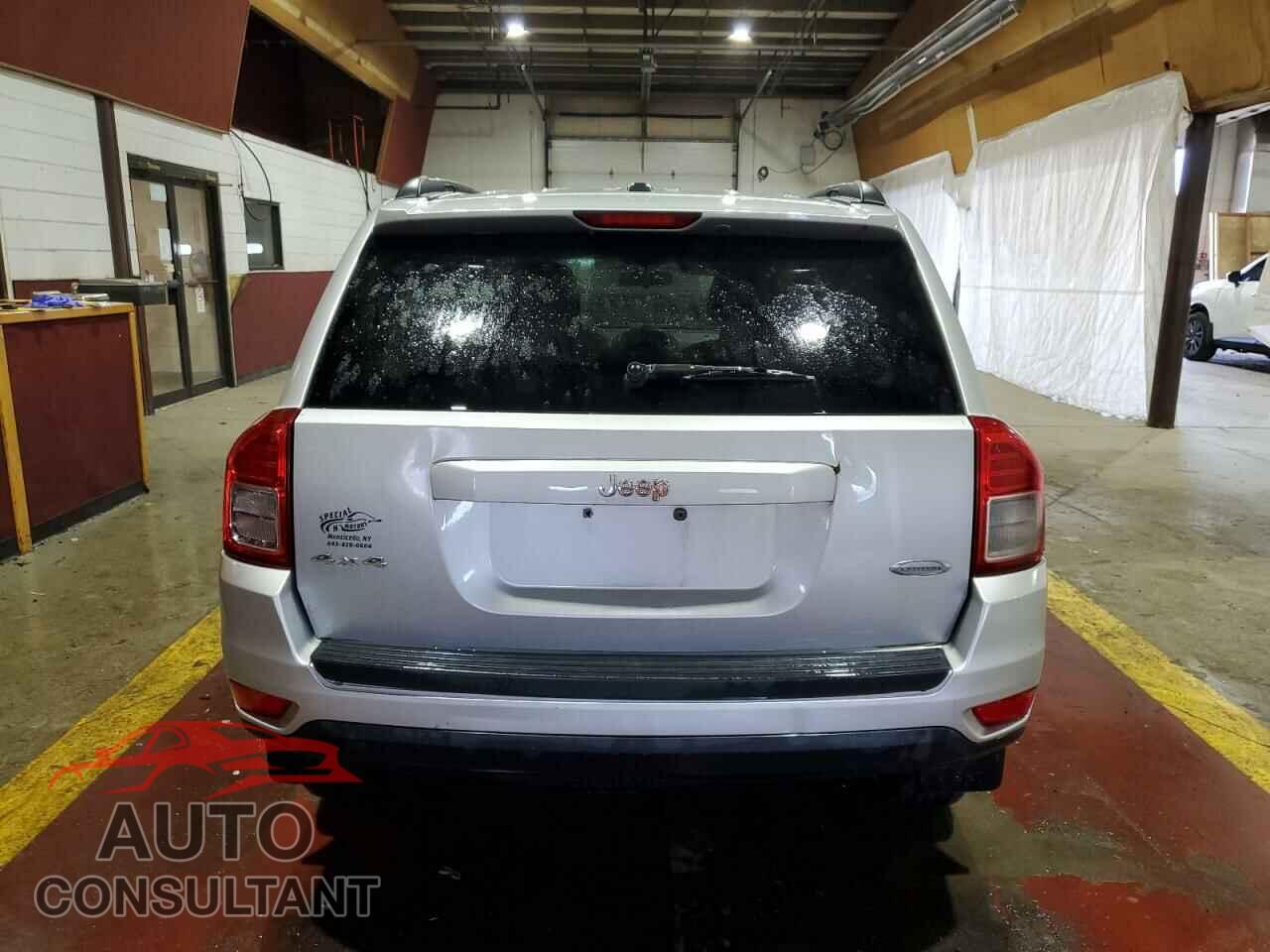 JEEP COMPASS 2011 - 1J4NF1FB6BD282878