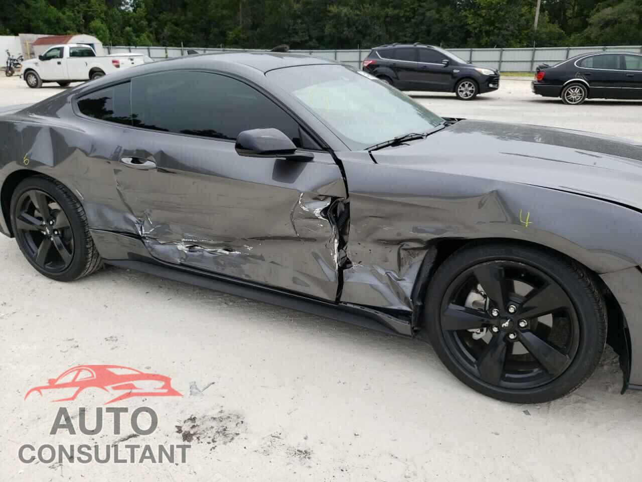 FORD MUSTANG 2021 - 1FA6P8TH2M5133542