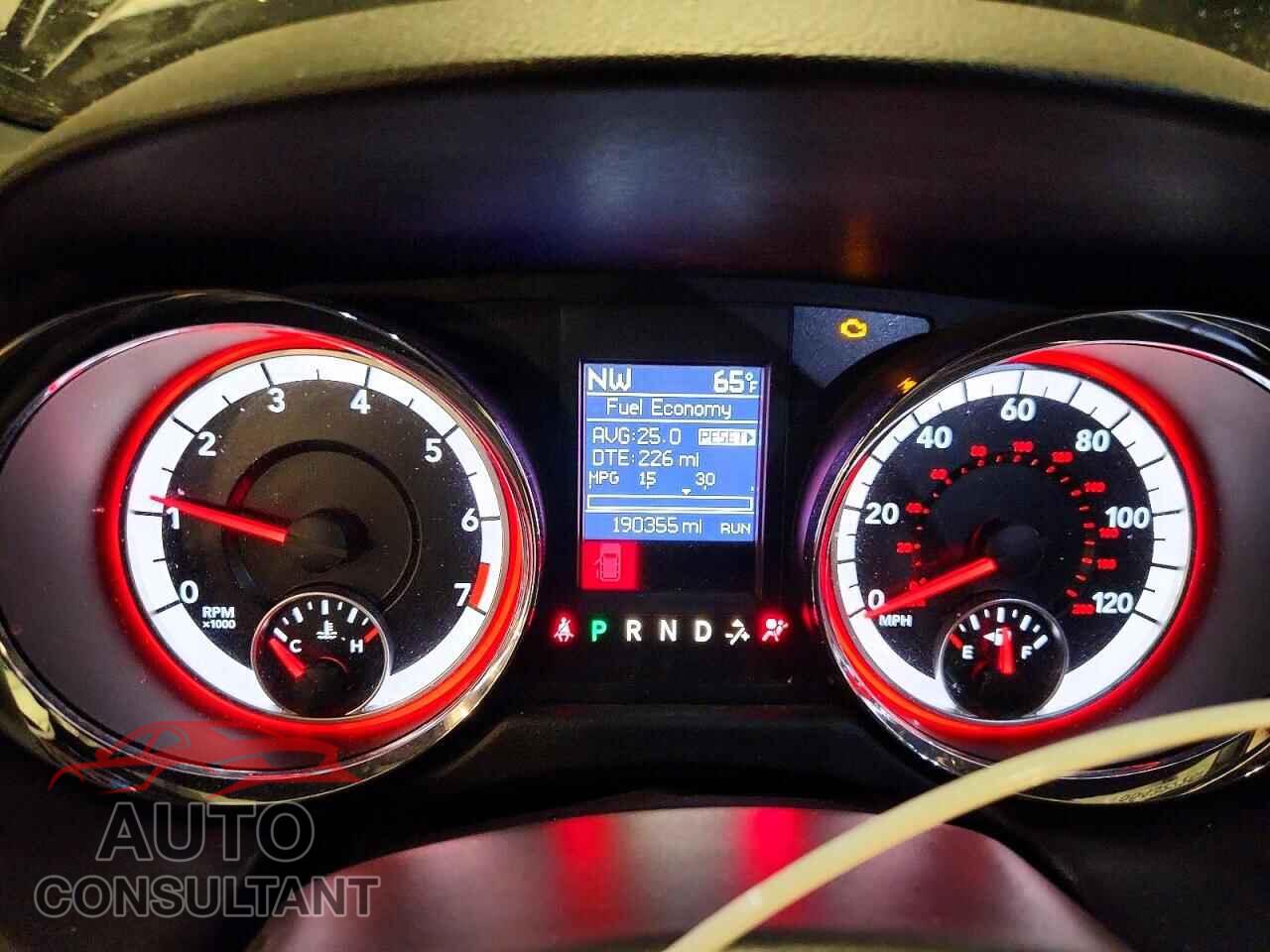DODGE CARAVAN 2017 - 2C4RDGEG4HR717626