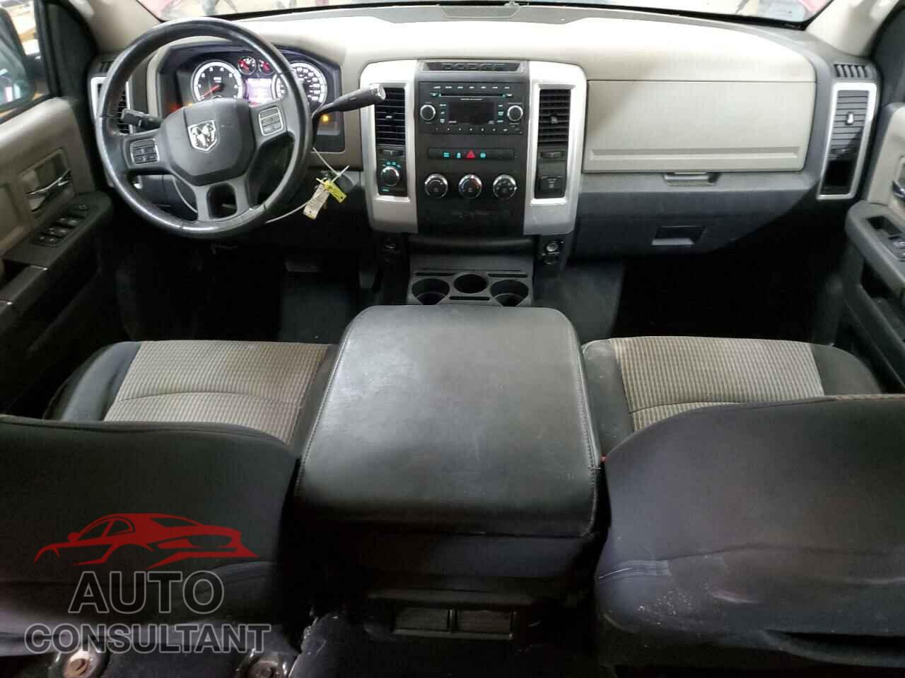 DODGE RAM 1500 2012 - 1C6RD7LT5CS284994