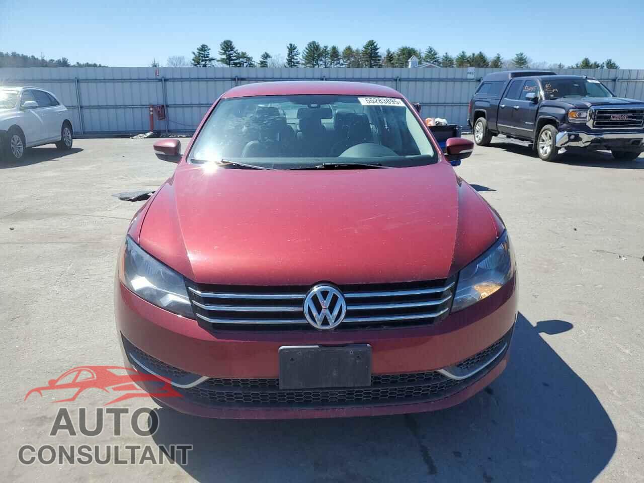 VOLKSWAGEN PASSAT 2015 - 1VWAT7A33FC082100