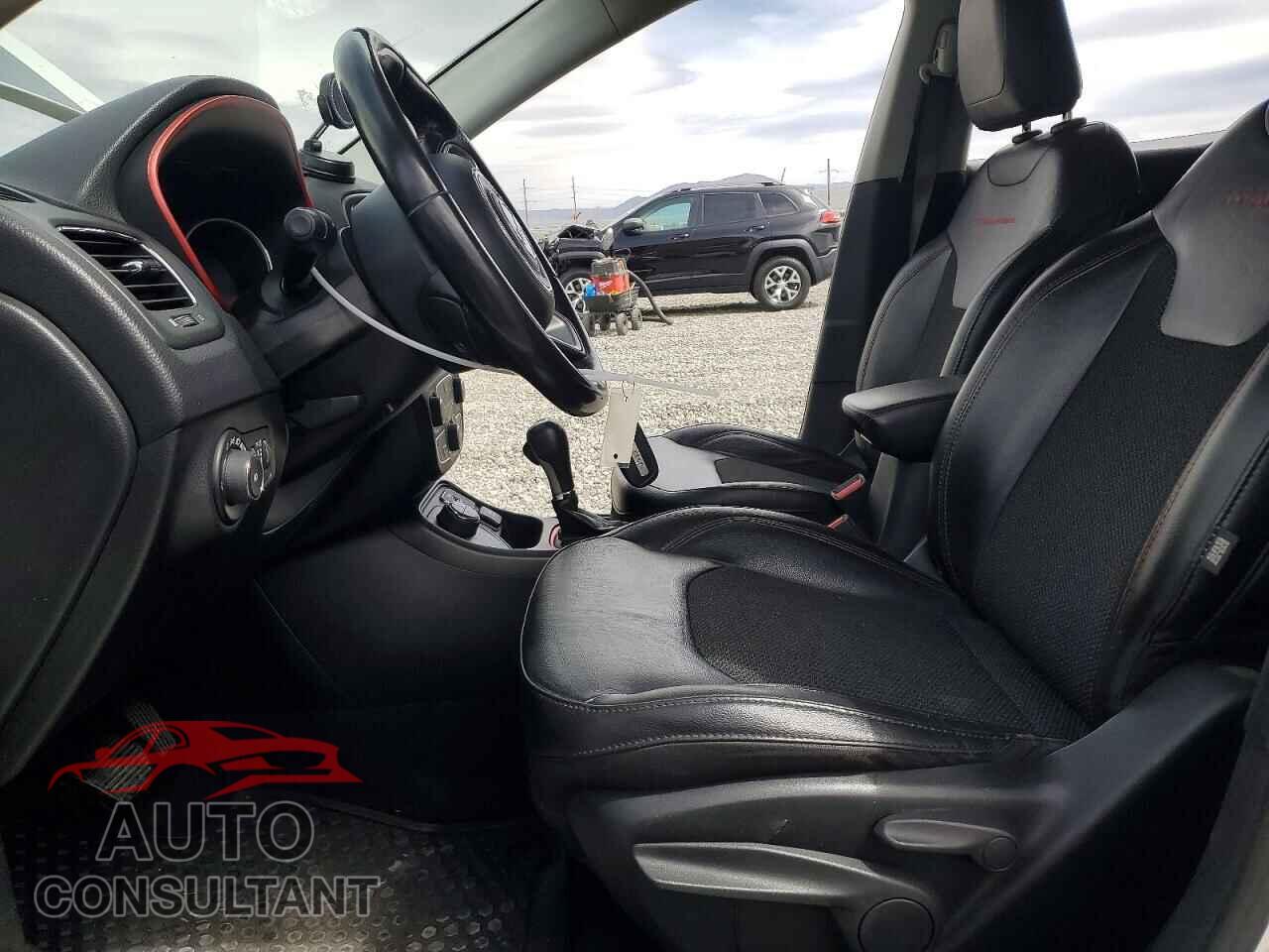 JEEP COMPASS 2020 - 3C4NJDDB8LT163301