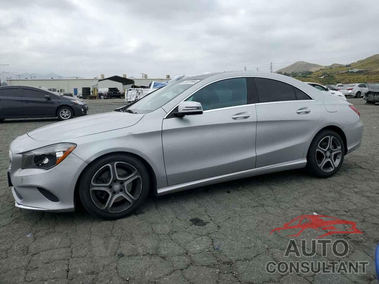 MERCEDES-BENZ CLA-CLASS 2017 - WDDSJ4GB1HN406412