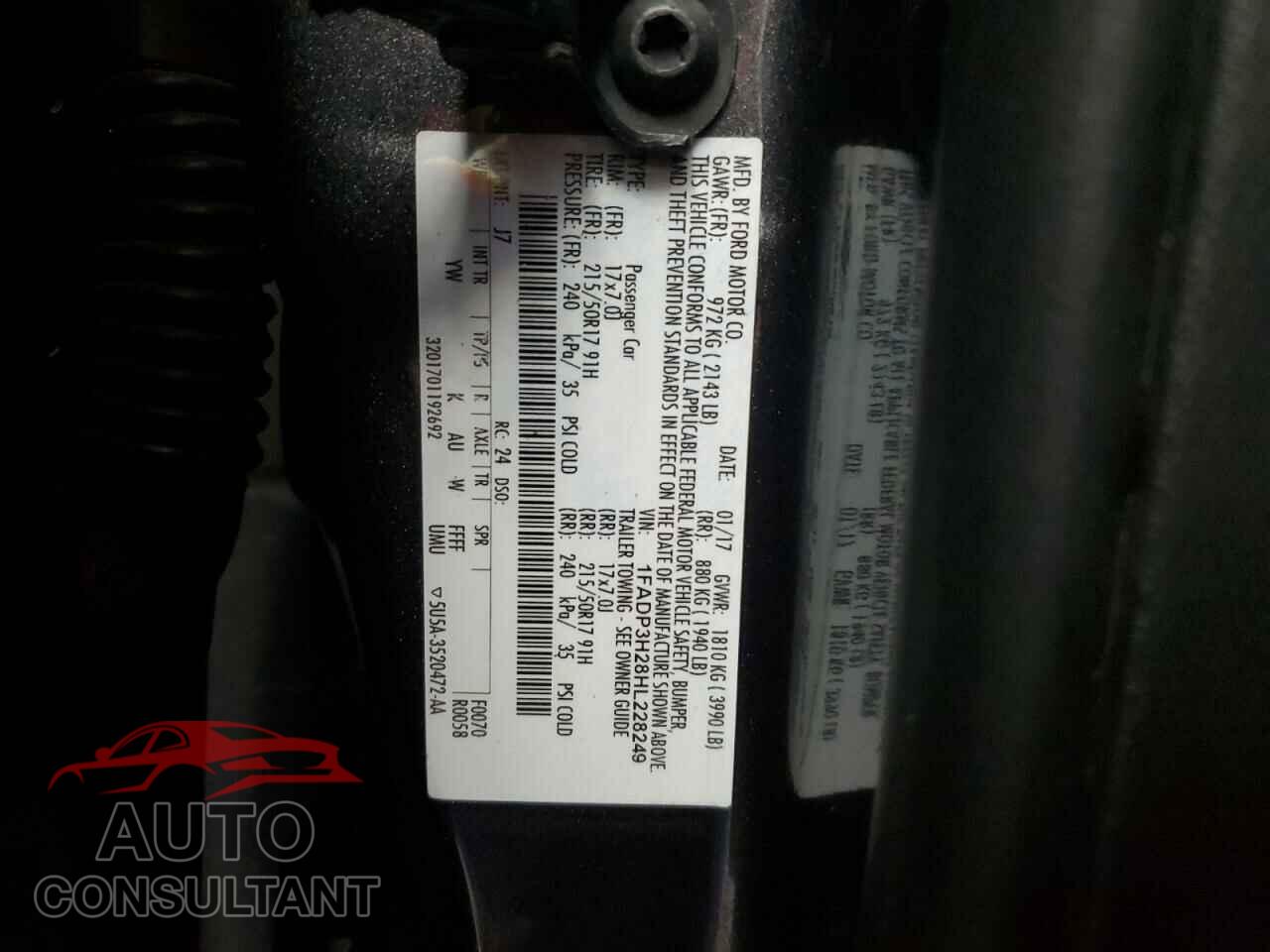 FORD FOCUS 2017 - 1FADP3H28HL228249