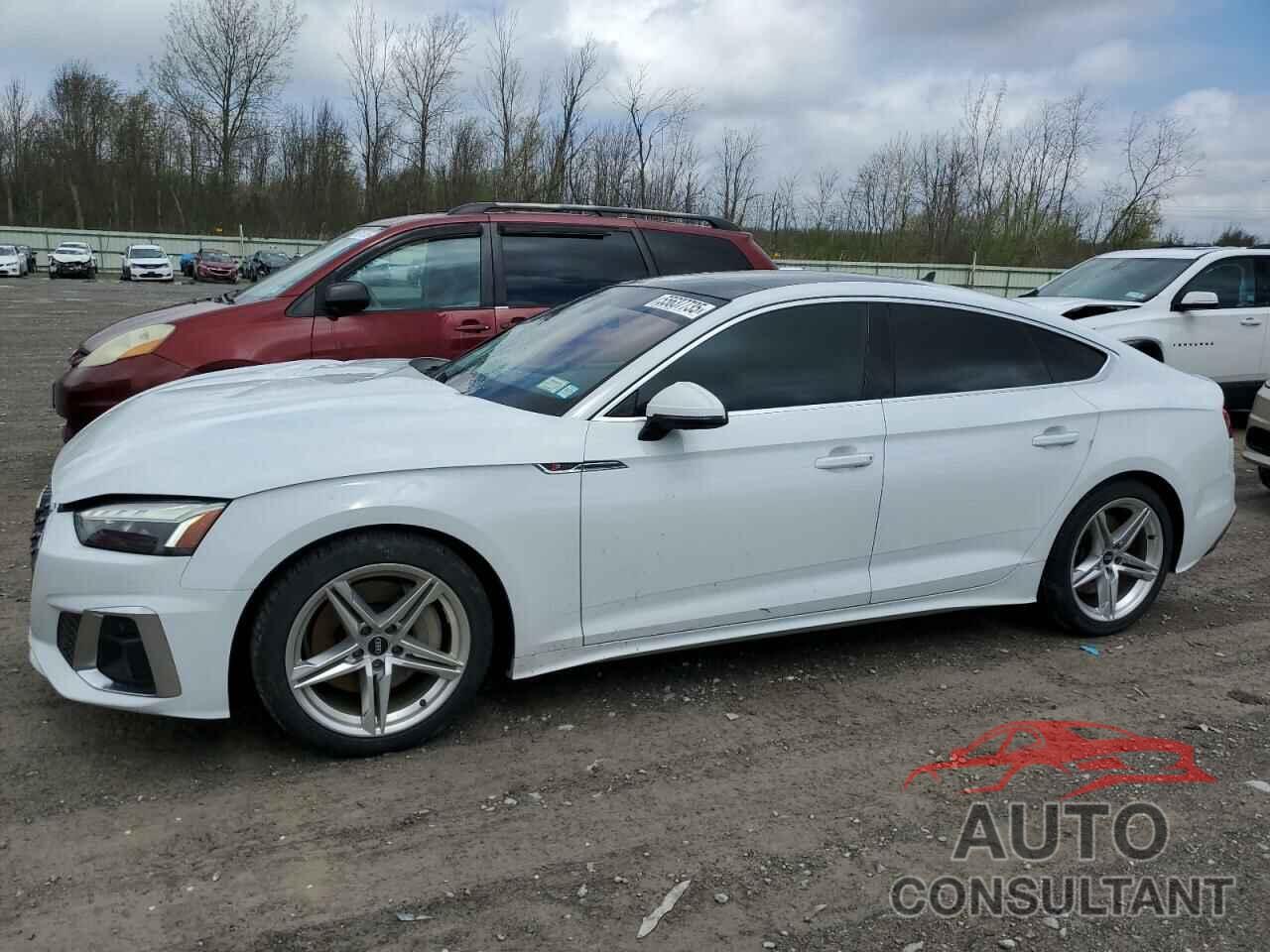 AUDI A5 2022 - WAUFACF59NA018118