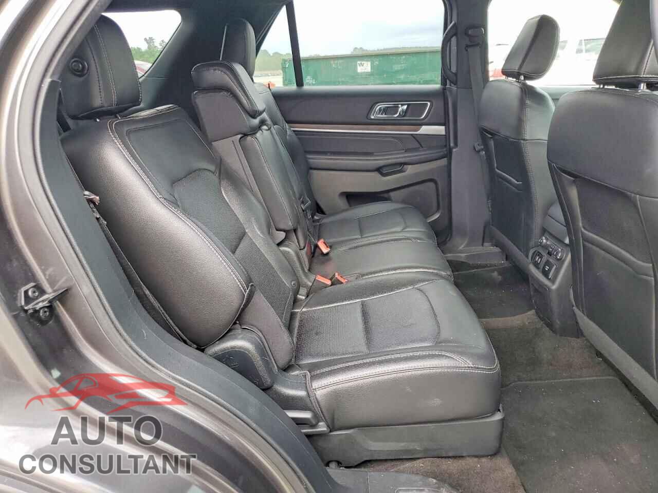 FORD EXPLORER 2018 - 1FM5K7F87JGB33056