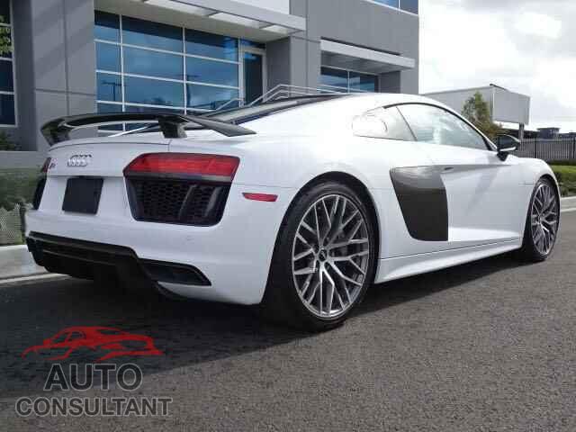 AUDI R8 2018 - WUAKBAFX4J7900151