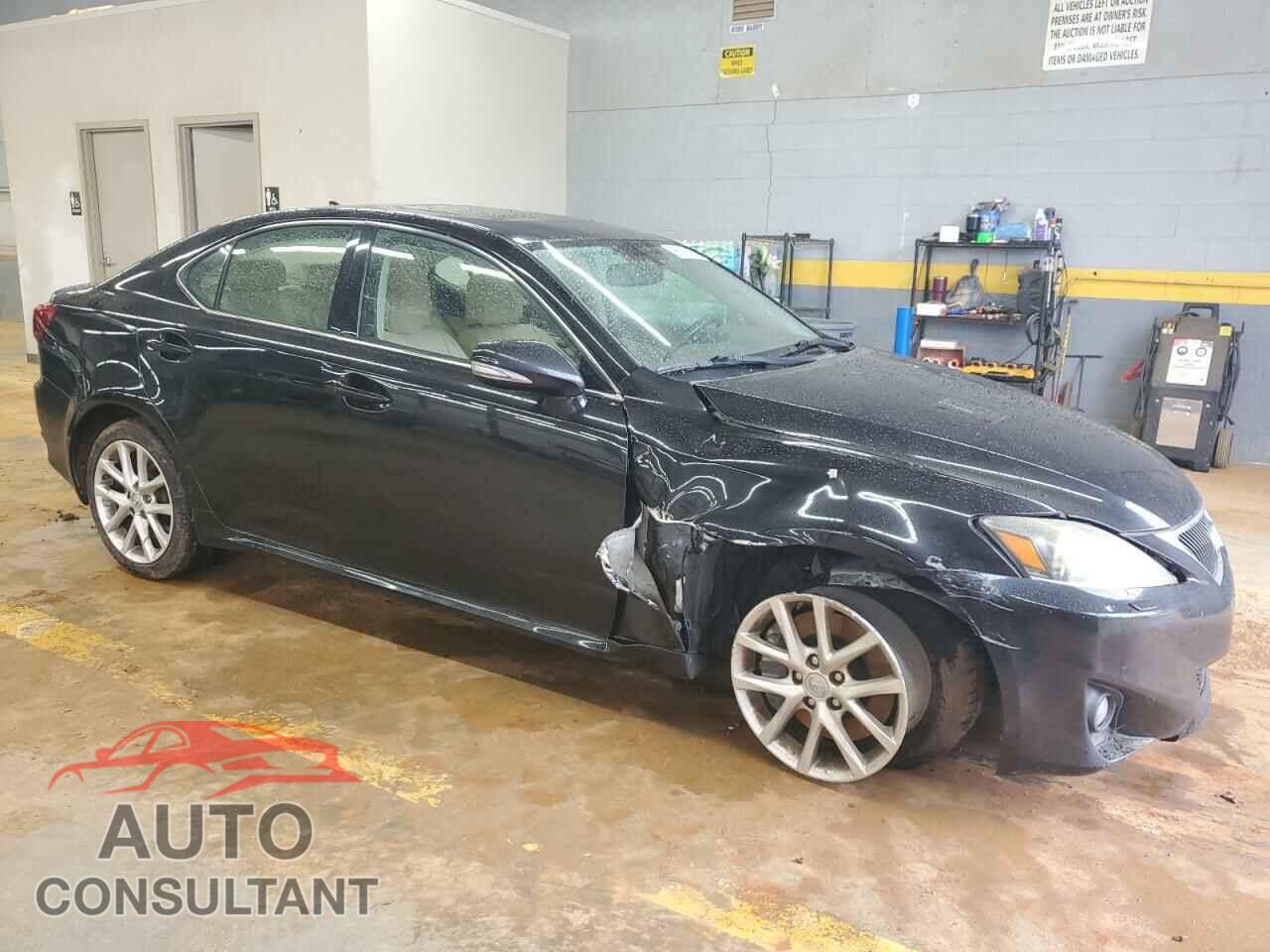 LEXUS IS 2012 - JTHCE5C23C5002713