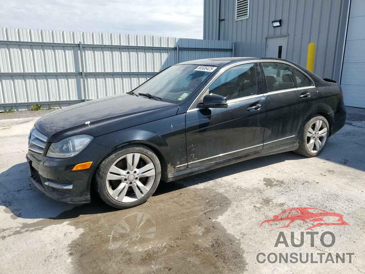 MERCEDES-BENZ C-CLASS 2012 - WDDGF8BB4CA701042