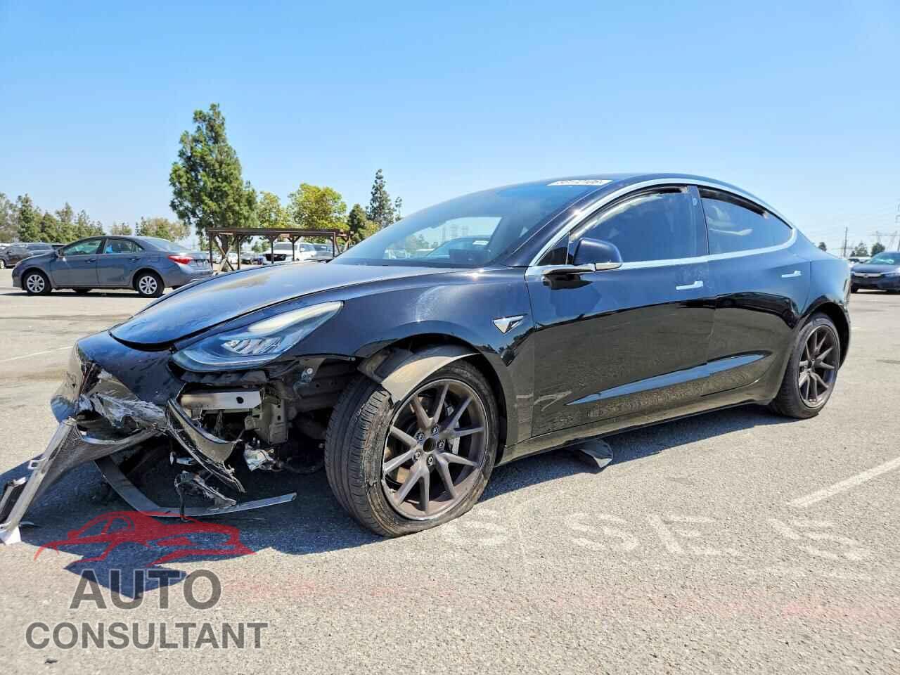 TESLA MODEL 3 2018 - 5YJ3E1EA0JF157309