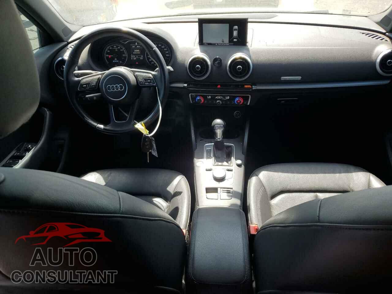 AUDI A3 2017 - WAUUPBFF6HA046049