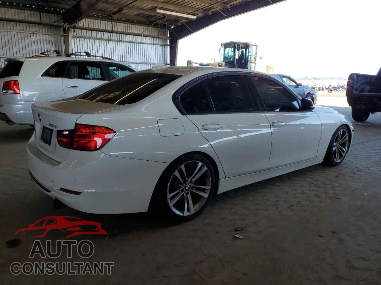 BMW 3 SERIES 2012 - WBA3A9C53CF270618