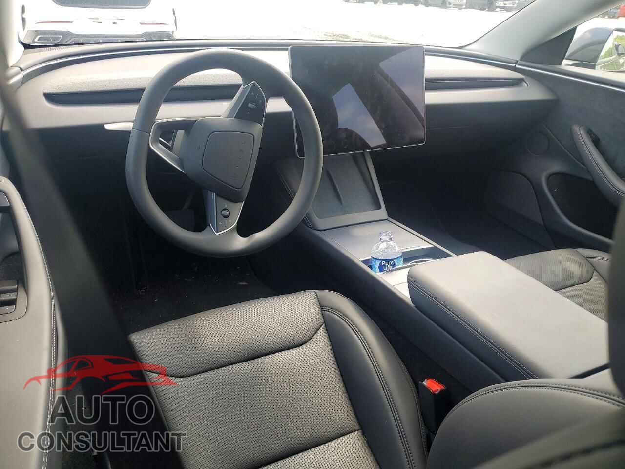 TESLA MODEL 3 2026 - 5YJ3E1EB3TF116782