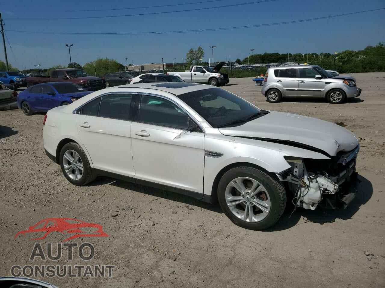FORD TAURUS 2017 - 1FAHP2E86HG110505