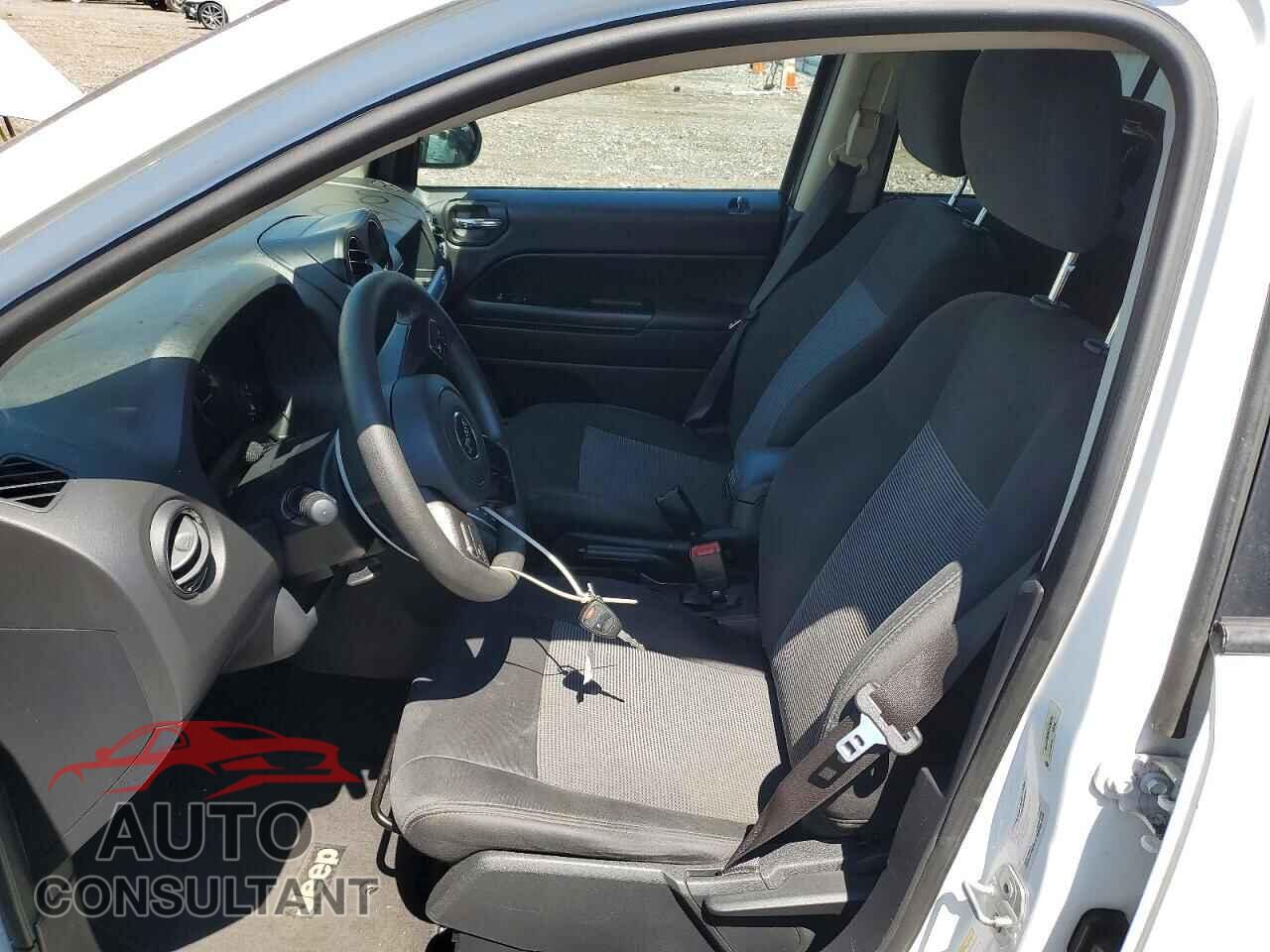 JEEP COMPASS 2015 - 1C4NJDBB8FD438825