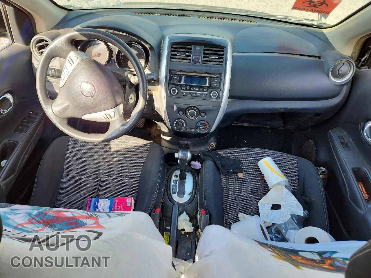 NISSAN VERSA 2017 - 3N1CN7AP3HL889171