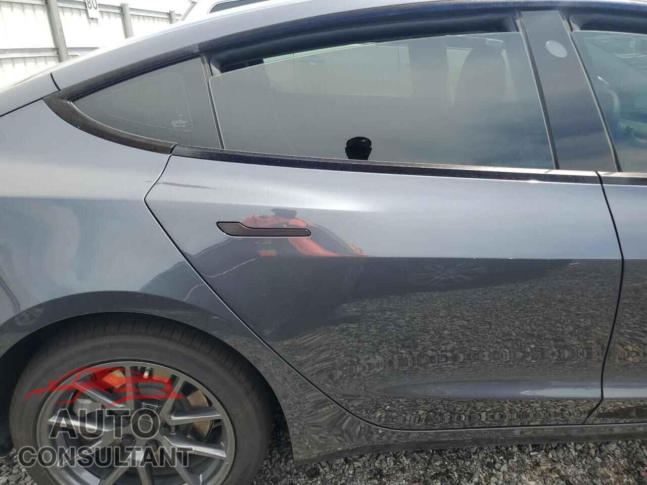 TESLA MODEL 3 2022 - 5YJ3E1EB7NF326529