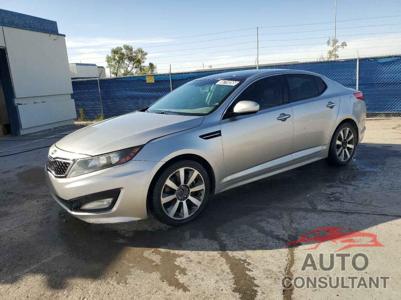 KIA OPTIMA 2013 - 5XXGR4A62DG105870