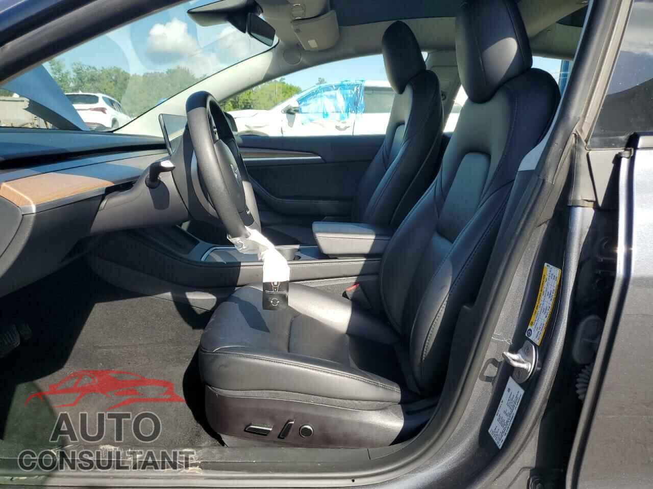 TESLA MODEL 3 2023 - 5YJ3E1EA7PF456613