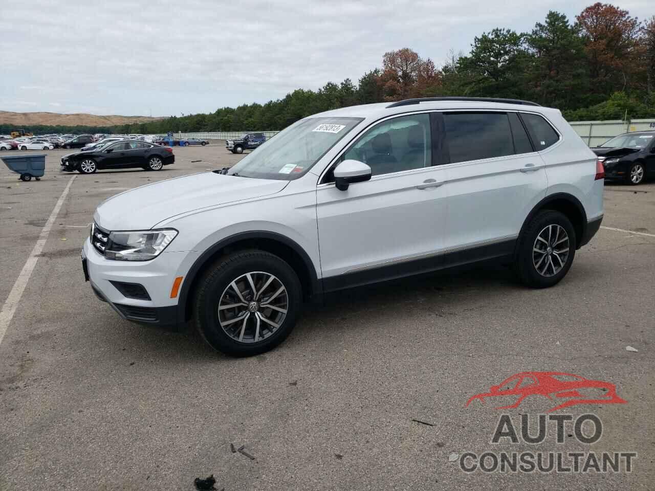 VOLKSWAGEN TIGUAN 2018 - 3VV2B7AX7JM194193