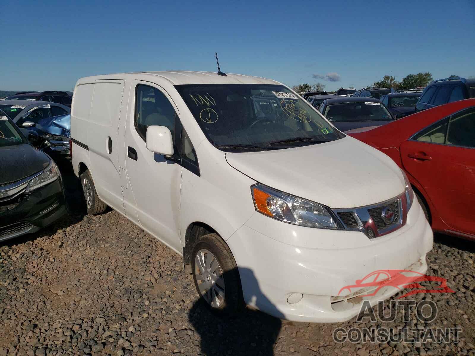 NISSAN NV 2017 - 3N6CM0KN7HK692110