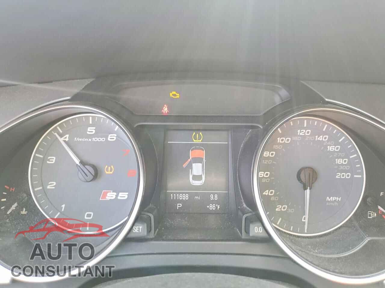 AUDI S5/RS5 2012 - WAUCVAFR6CA003328