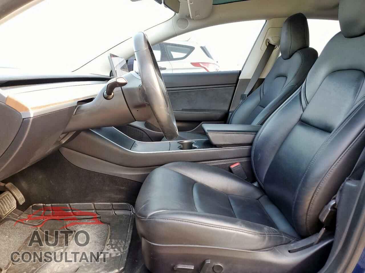 TESLA MODEL 3 2019 - 5YJ3E1EA3KF309133
