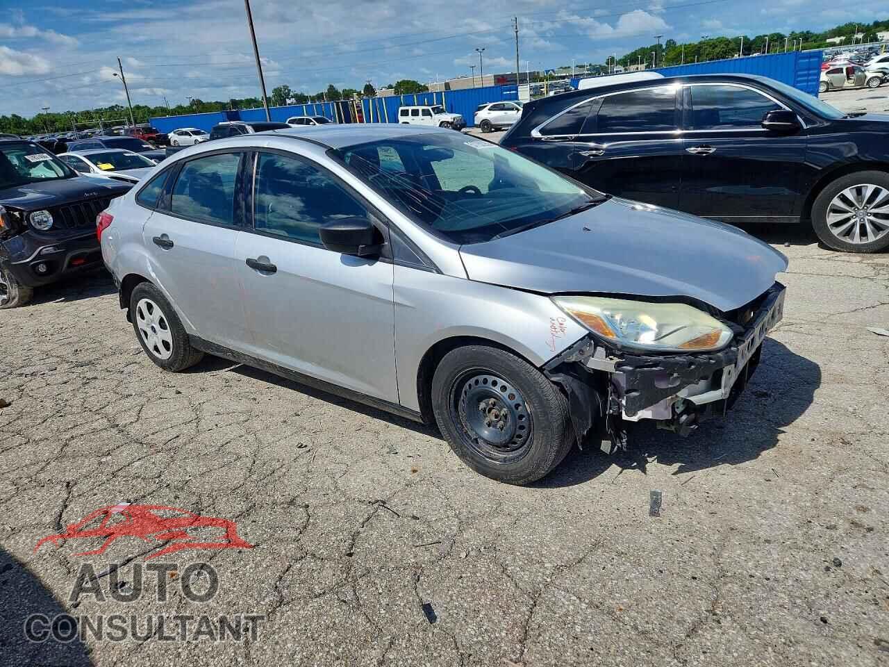 FORD FOCUS 2013 - 1FADP3E22DL250231