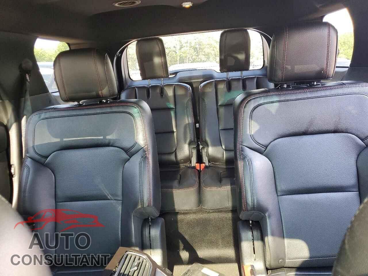 FORD EXPLORER 2017 - 1FM5K8GT2HGA09263