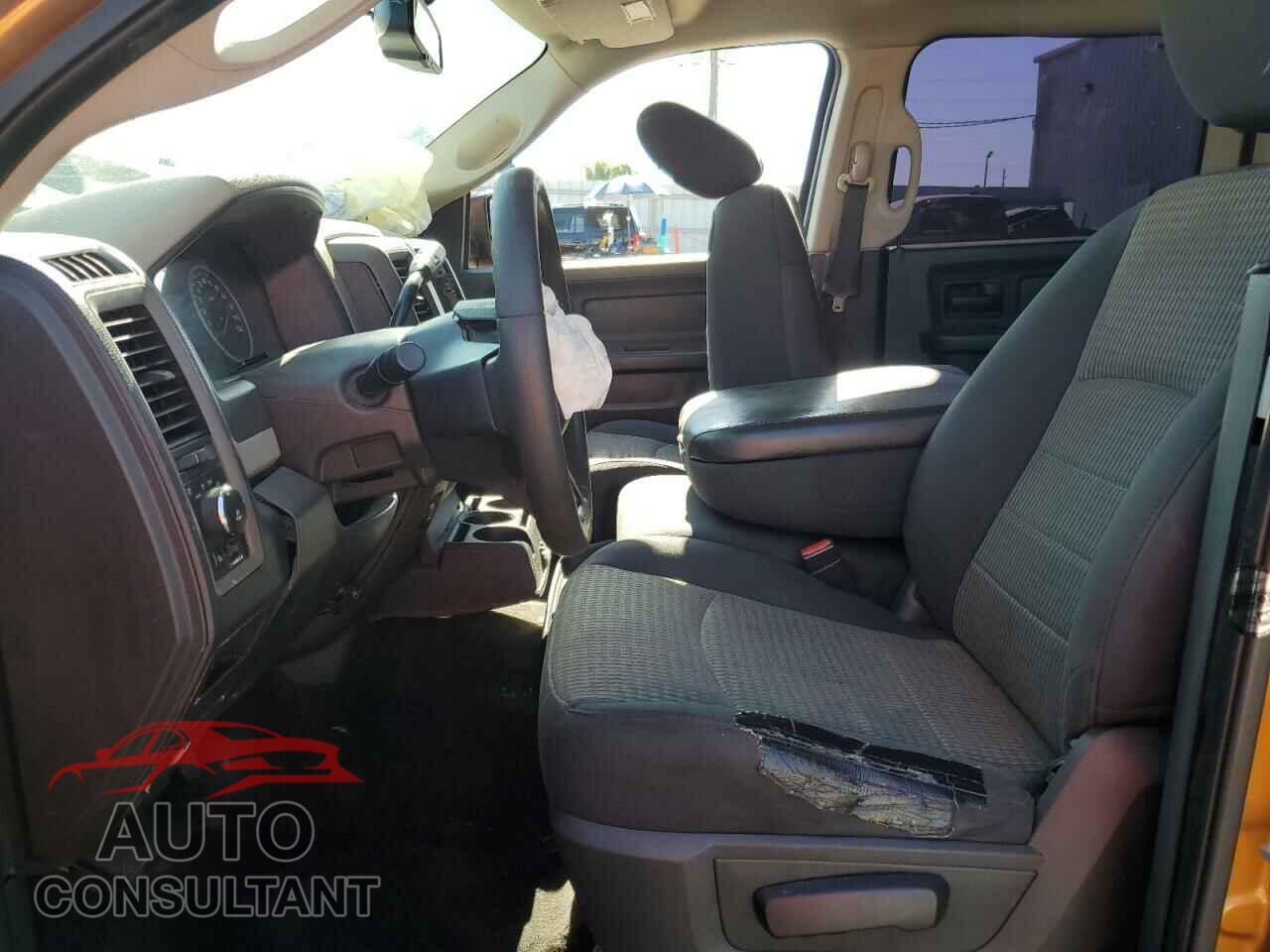 DODGE RAM 1500 2012 - 1C6RD6KT8CS324111