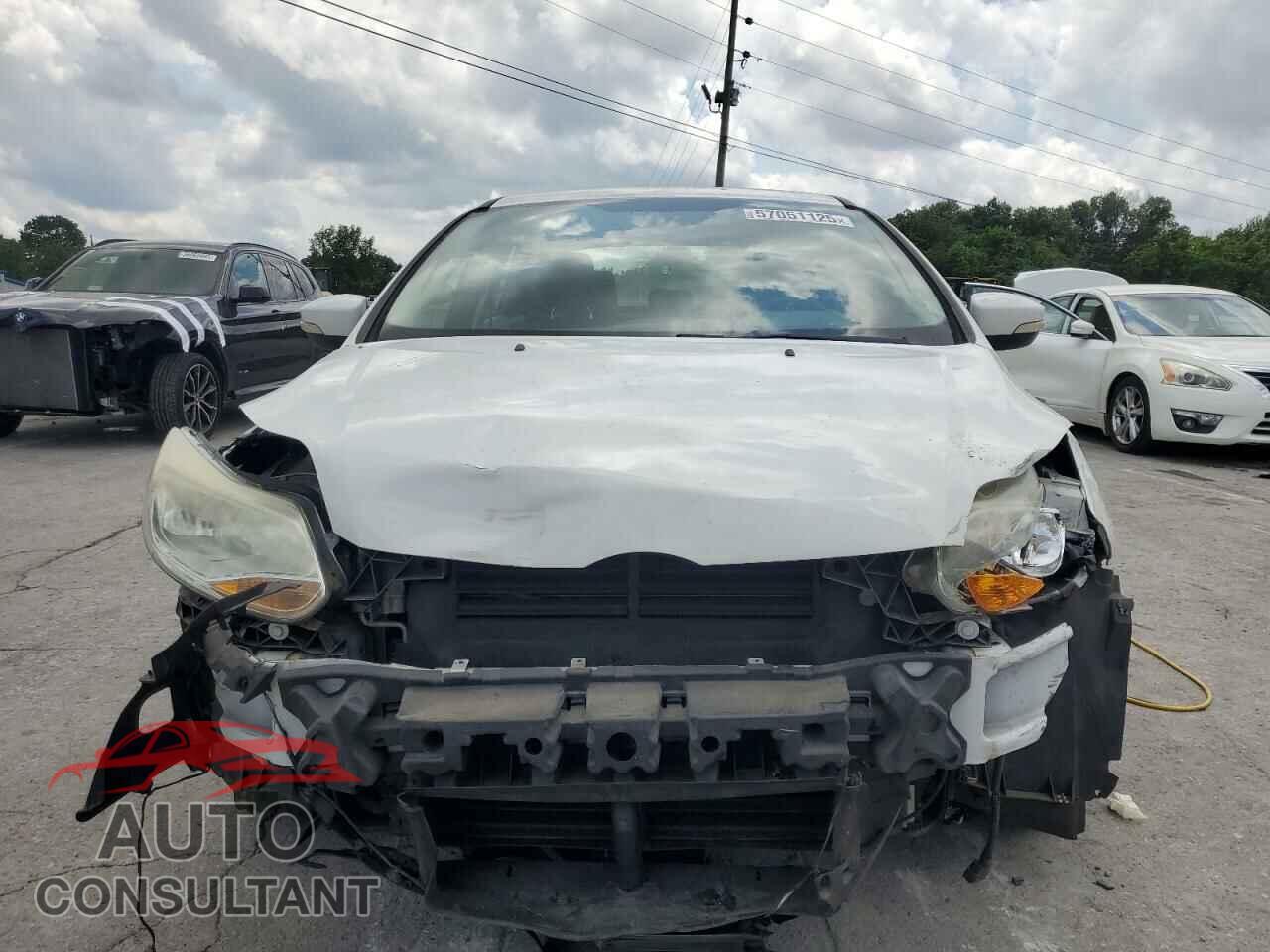 FORD FOCUS 2012 - 1FAHP3F23CL306630