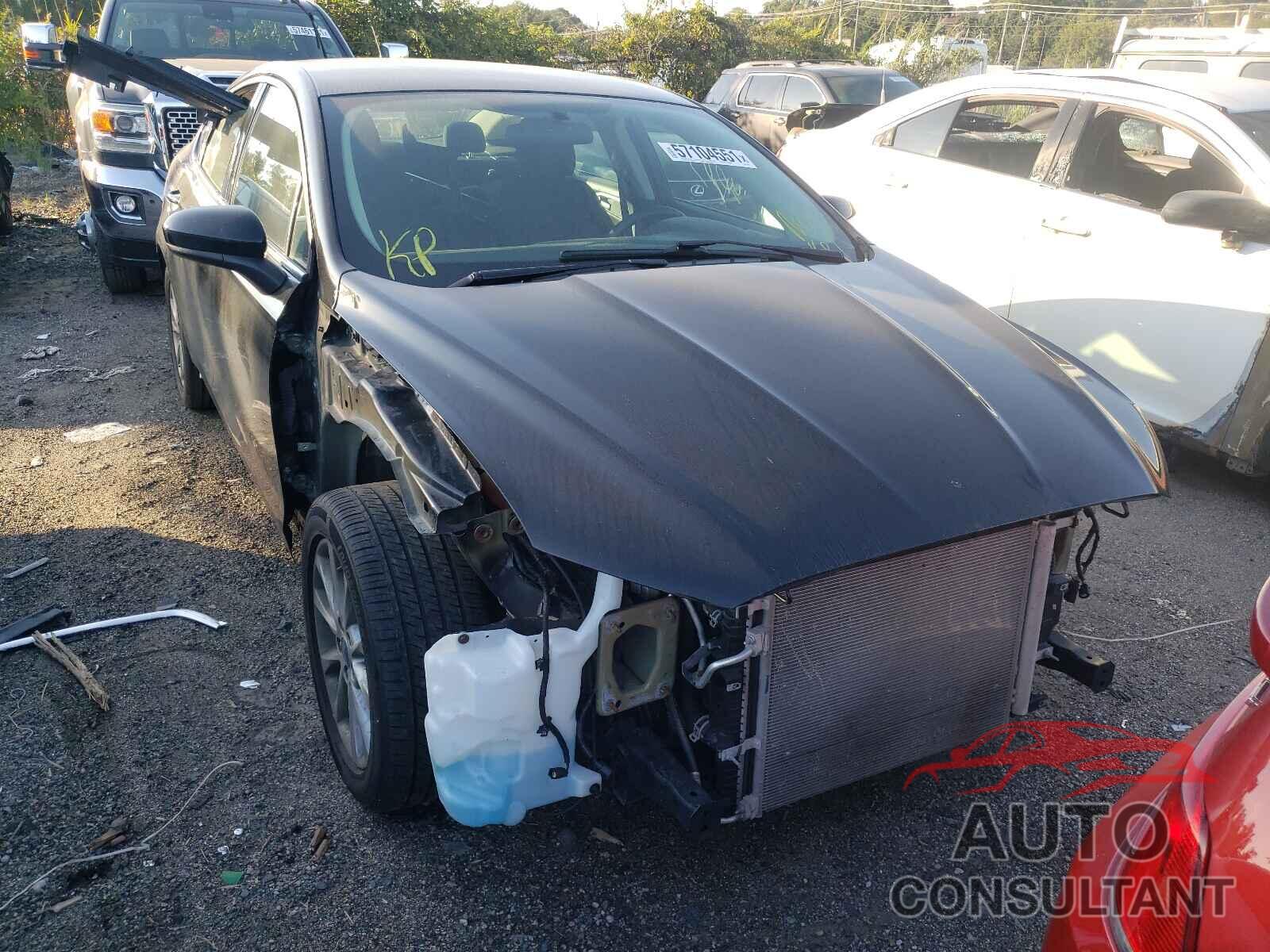 FORD FUSION 2017 - 3FA6P0H71HR183871