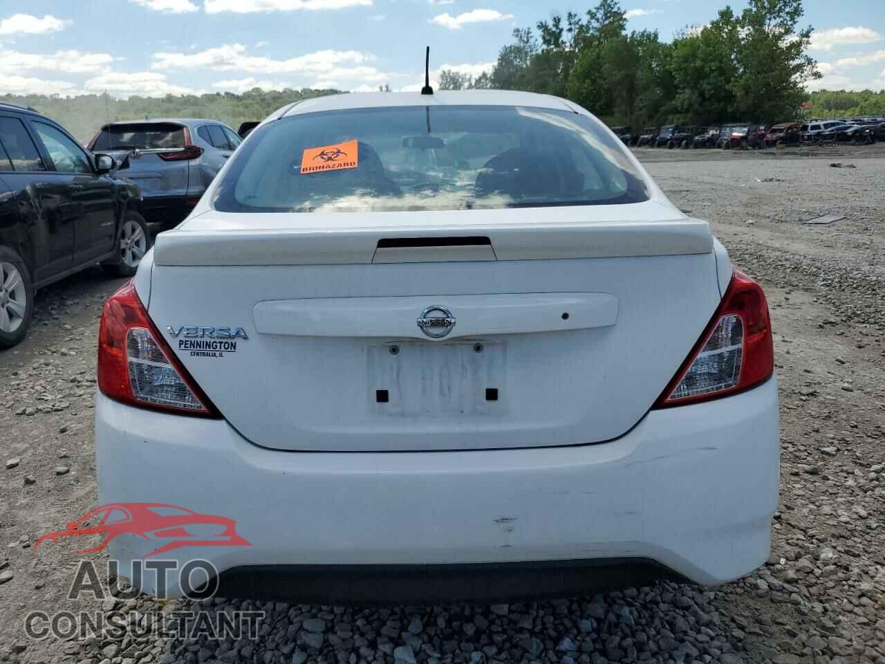 NISSAN VERSA 2017 - 3N1CN7AP3HL896122